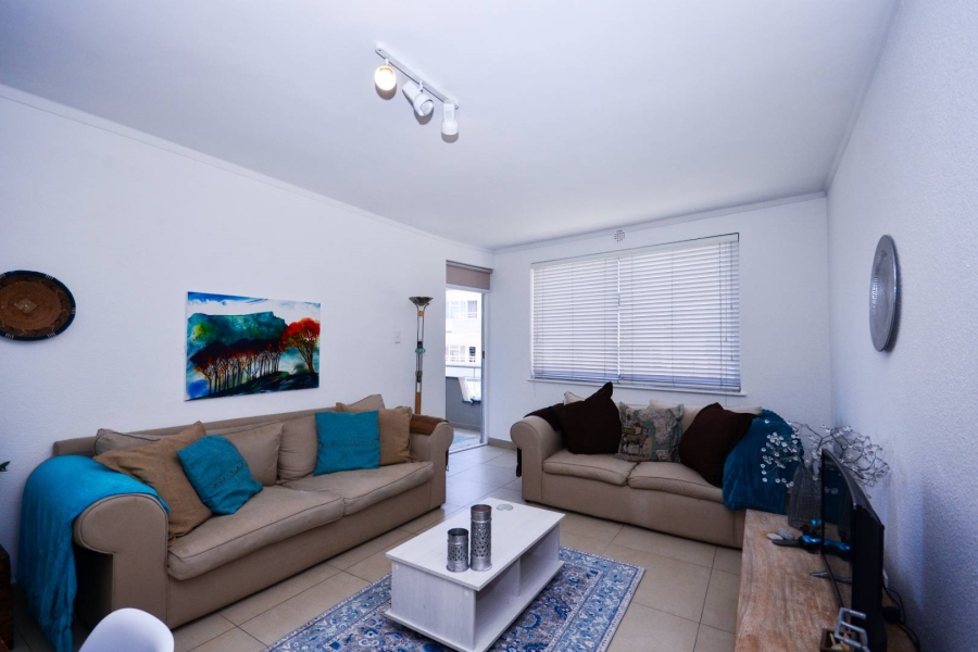 To Let 2 Bedroom Property for Rent in Sea Point Western Cape